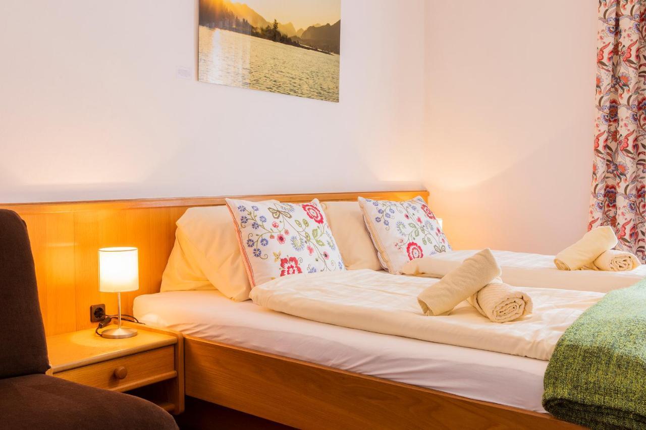 Hotel Garni Weberhausl Strobl Eksteriør billede