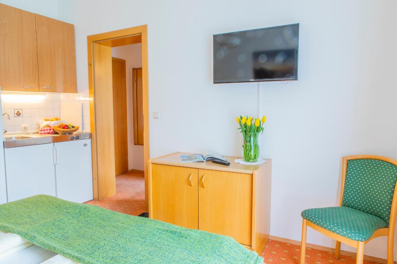 Hotel Garni Weberhausl Strobl Eksteriør billede